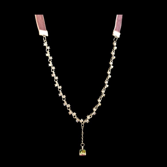 Small crystal square pendant on a mixed gemstones and velvet ribbon necklace. - Picture 5 of 6